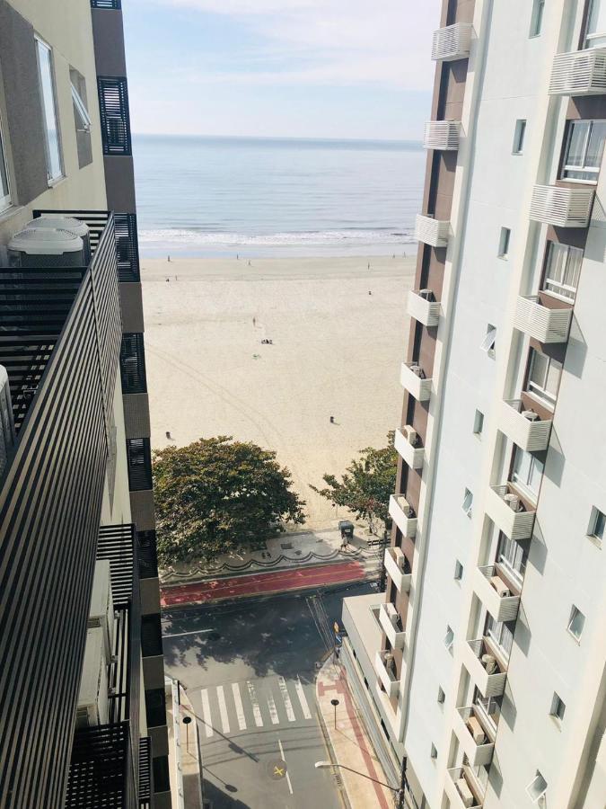 Apto Pe Na Areia - Centro De Balneário Camboriú Eksteriør billede